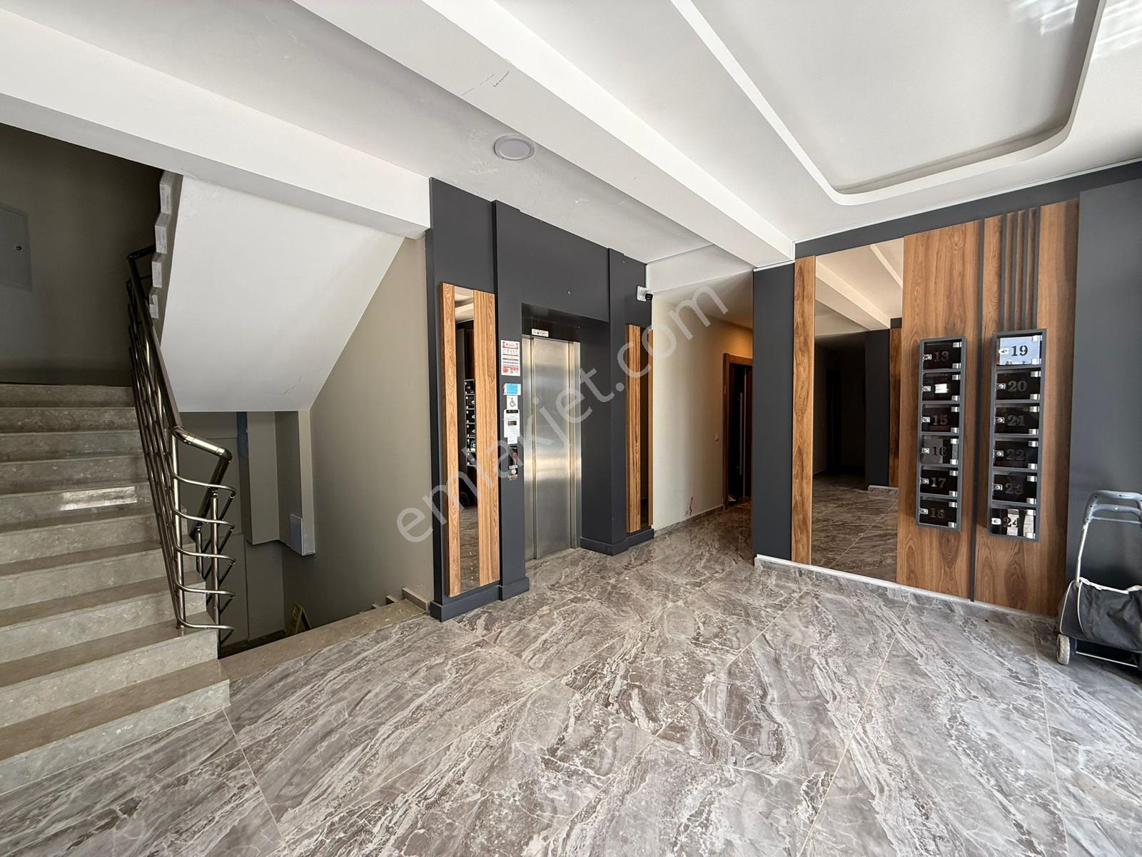 Aksu Altıntaş Valens Suit Evlerinde 1+1 Lüx Mobilyalı Daire - Görsel 34