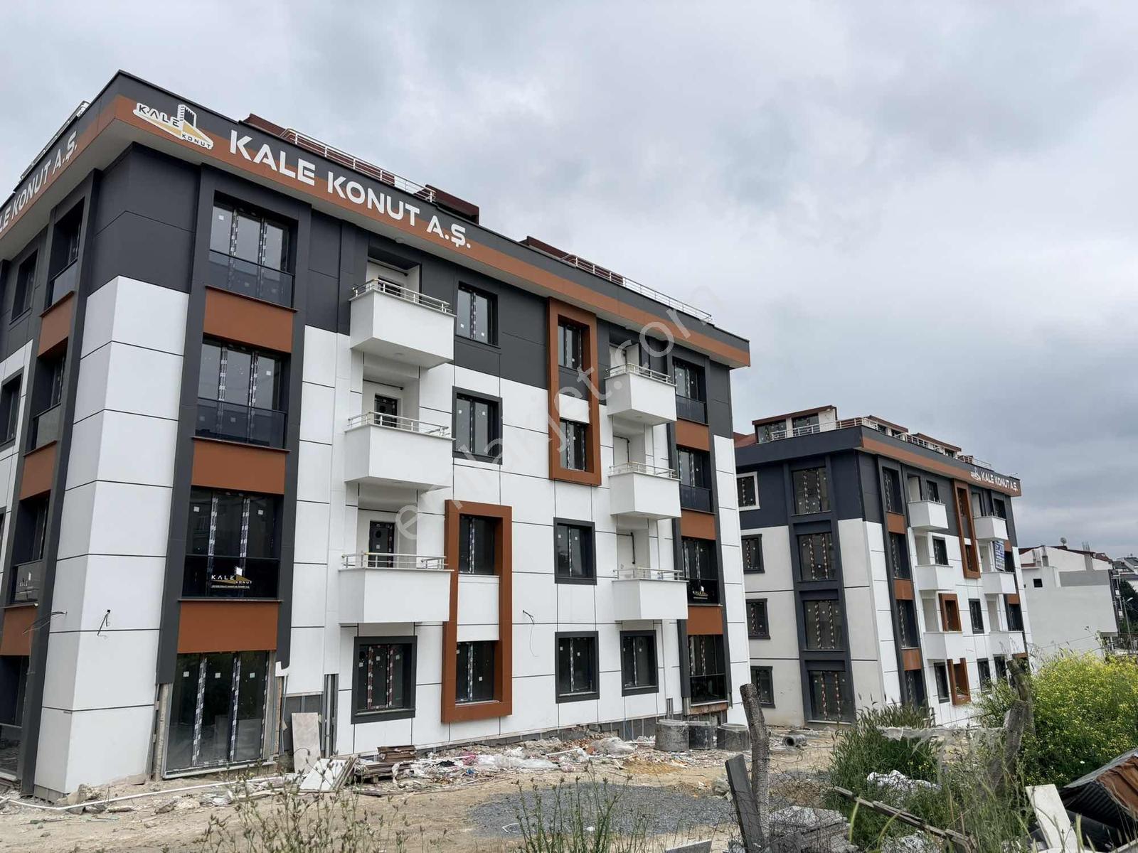 Site İçerisinde Kapalı Otoparklı 3+2 Dubleks