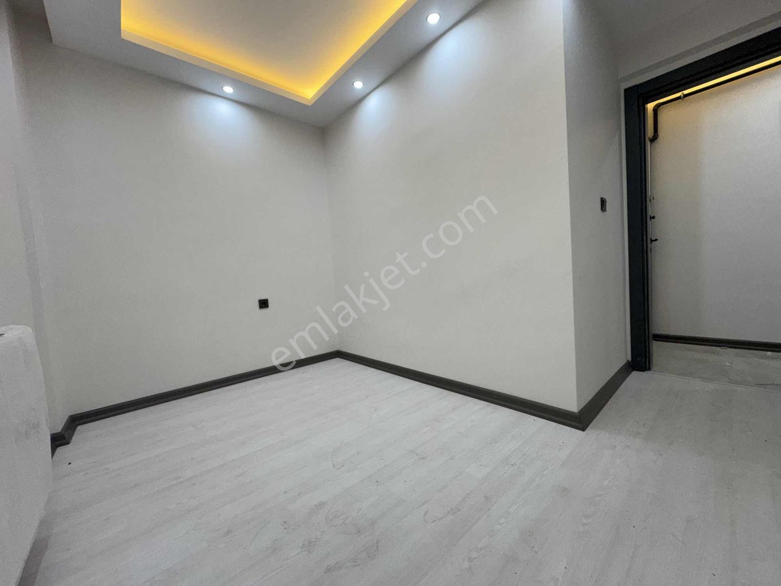 Akın Emlaktan Yeşilbağlar Mah. Satılık 2+1 Yüksek Giriş Daire - Görsel 11