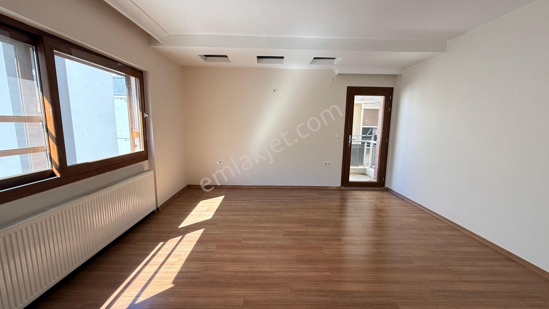 Akser Park Konaklarında Kiralık Geniş 3+1 Daire - Görsel 16