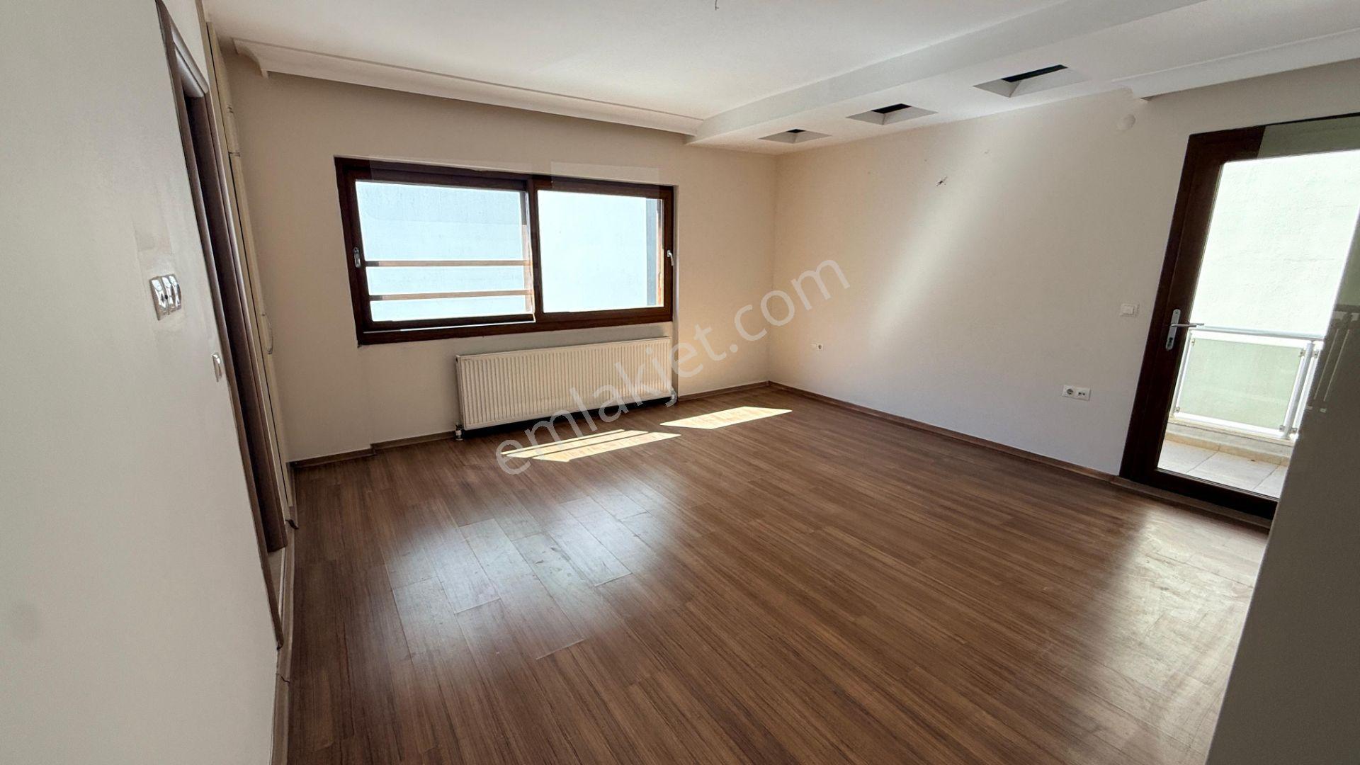 Akser Park Konaklarında Kiralık Geniş 3+1 Daire - Görsel 17