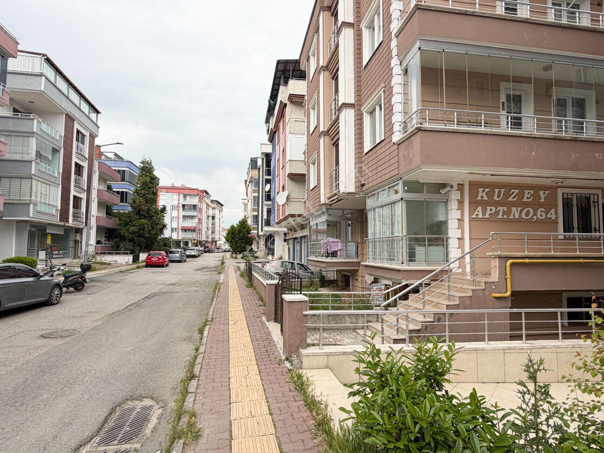 Türkişte Tramvaya 2.binada 2+1 Bahçe Kat - Görsel 4