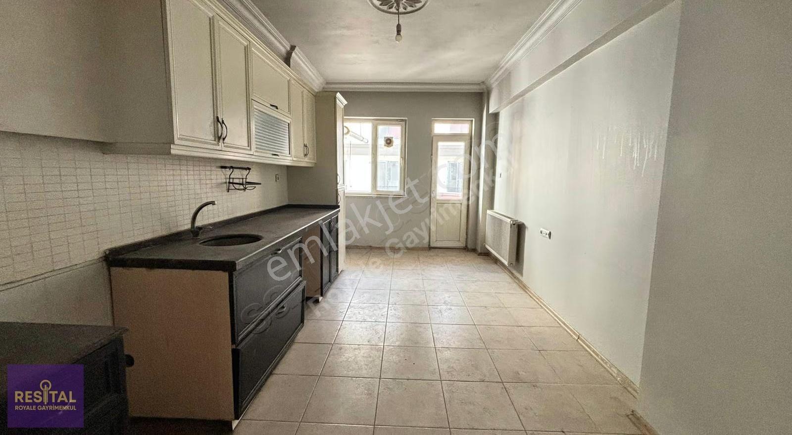 Erzurum Mumcu Mahallesi'nde Kiralık 3+1 Geniş Daireler