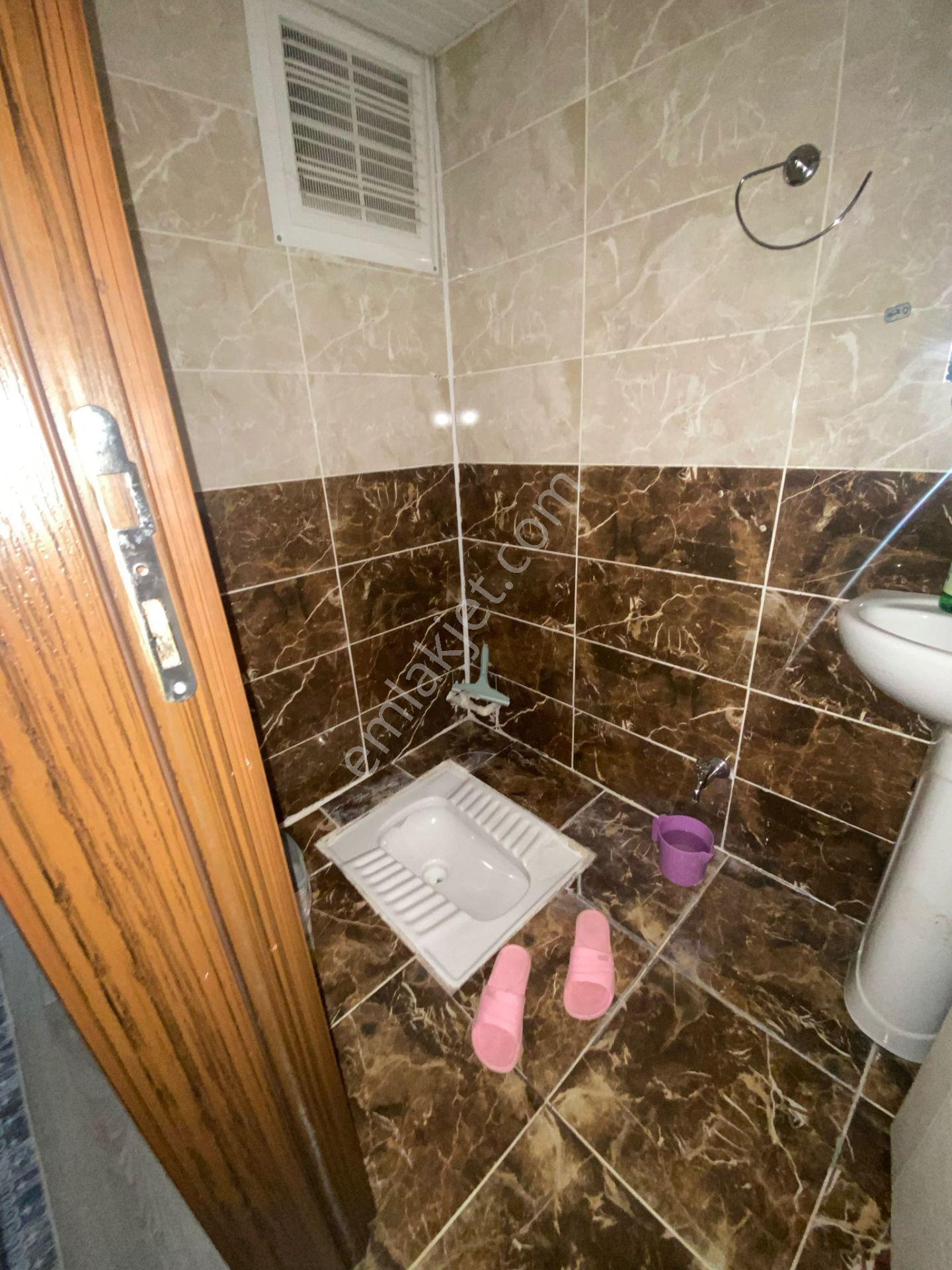 Serhat Mahallesinde Kiralık Eşyalı 1+1 Daire - Görsel 7