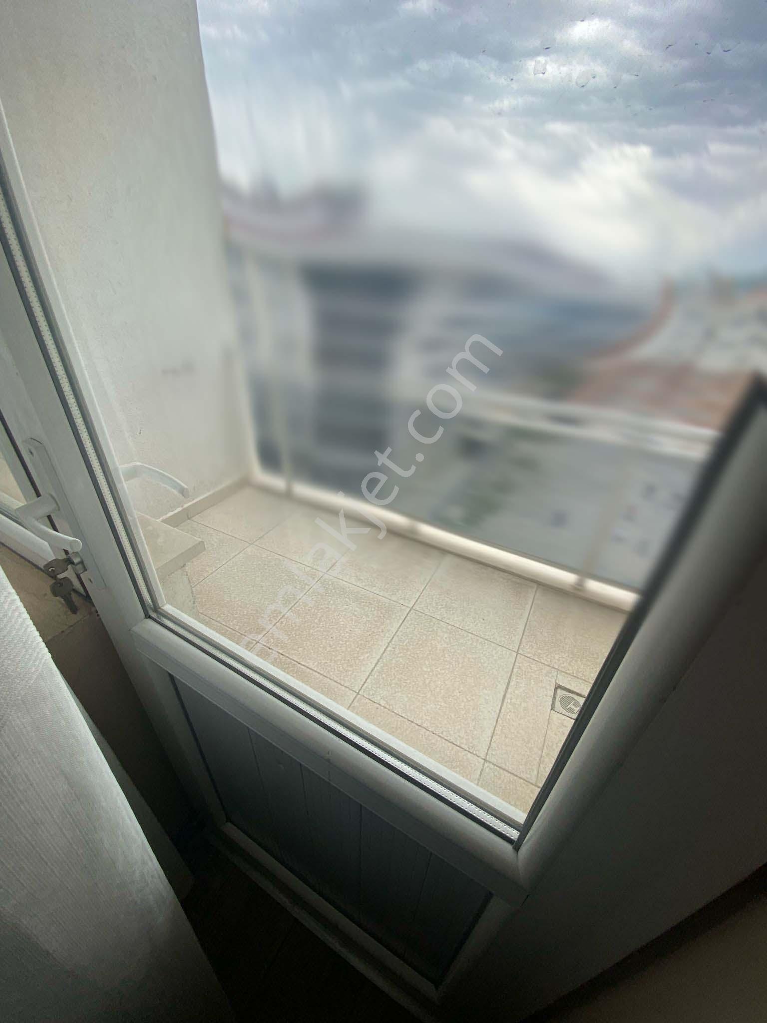 Serhat Mahallesinde Kiralık Eşyalı 1+1 Daire - Görsel 11