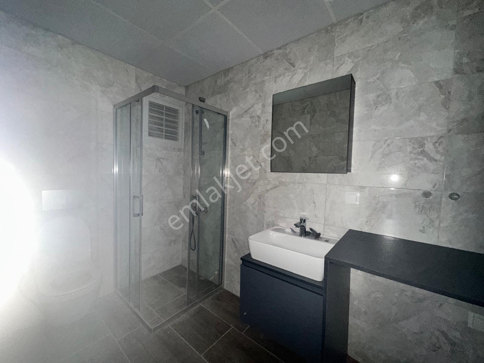 Kuşadası Kirazlı Da Sıfır Havuzlu 2 Artı 1 Ebeveyn Banyolu Satılık Daire - Görsel 11