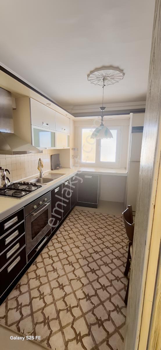 Kuşadasında Full Marina Manzaralı Eşyalı Kiralık Daire - Görsel 9