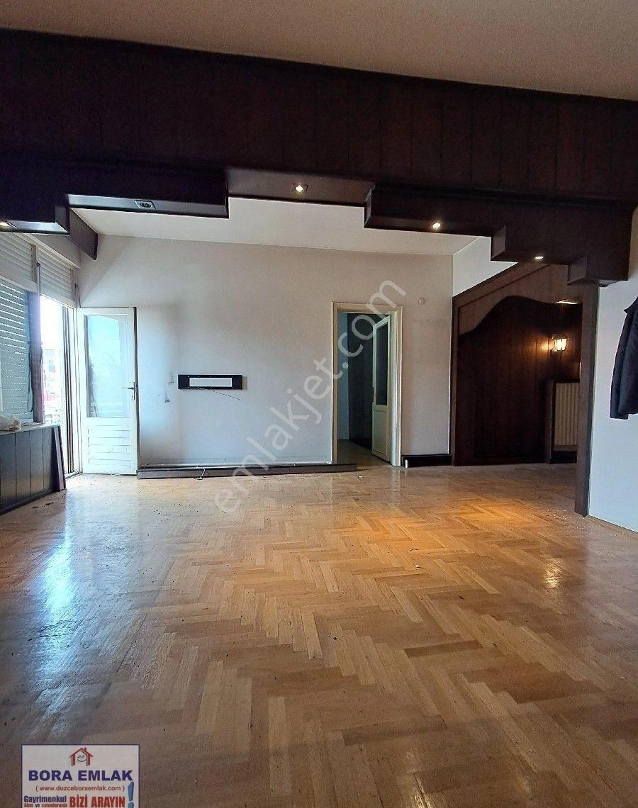 Düzce Merkez İstanbul Caddesinde Kiralık 240m2 İşyeri Ofis 127717 - Görsel 10