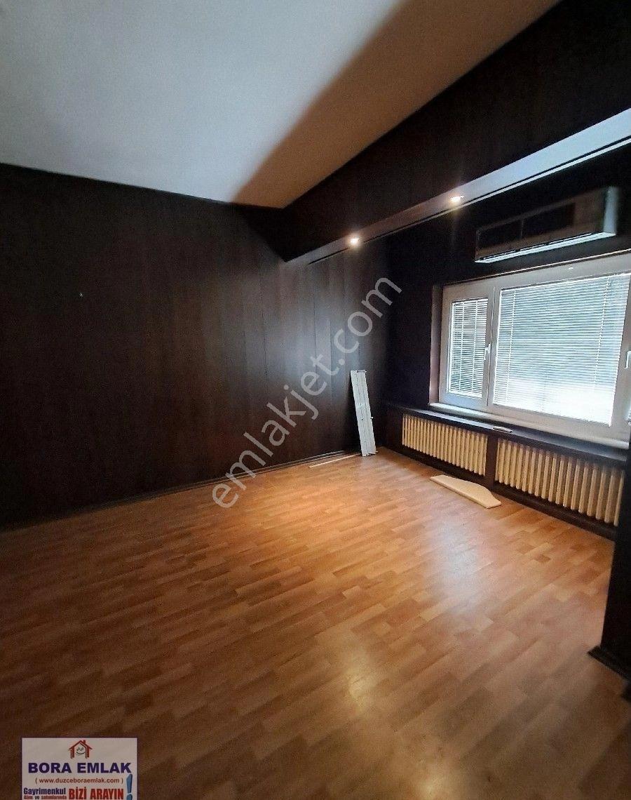 Düzce Merkez İstanbul Caddesinde Kiralık 240m2 İşyeri Ofis 127717 - Görsel 14