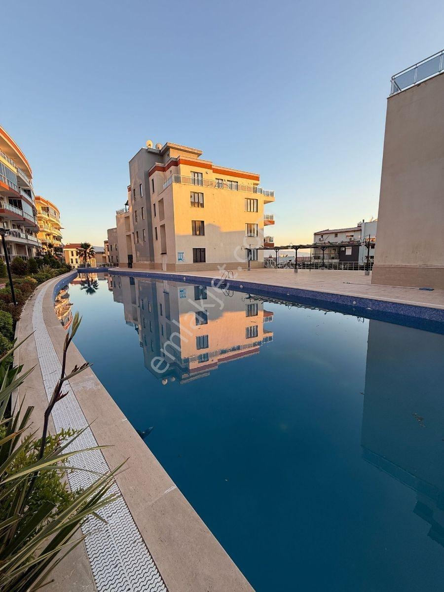 Kuşadası Site İçerisinde Deniz Manzaralı Geniş 1+1 Satılık Daire - Görsel 19