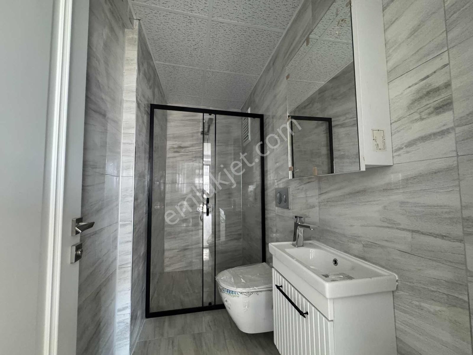 Havuzlu Site İçinde (sıfır) 136 M2 Net 3+1 Daireler !!! - Görsel 33
