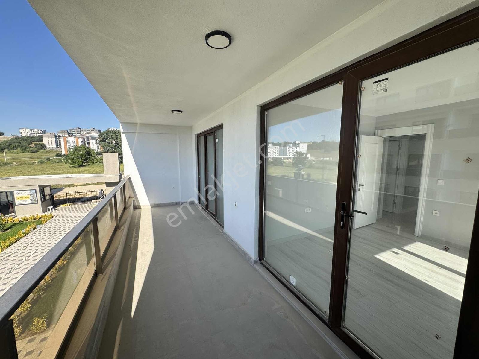 Havuzlu Site İçinde (sıfır) 136 M2 Net 3+1 Daireler !!! - Görsel 30
