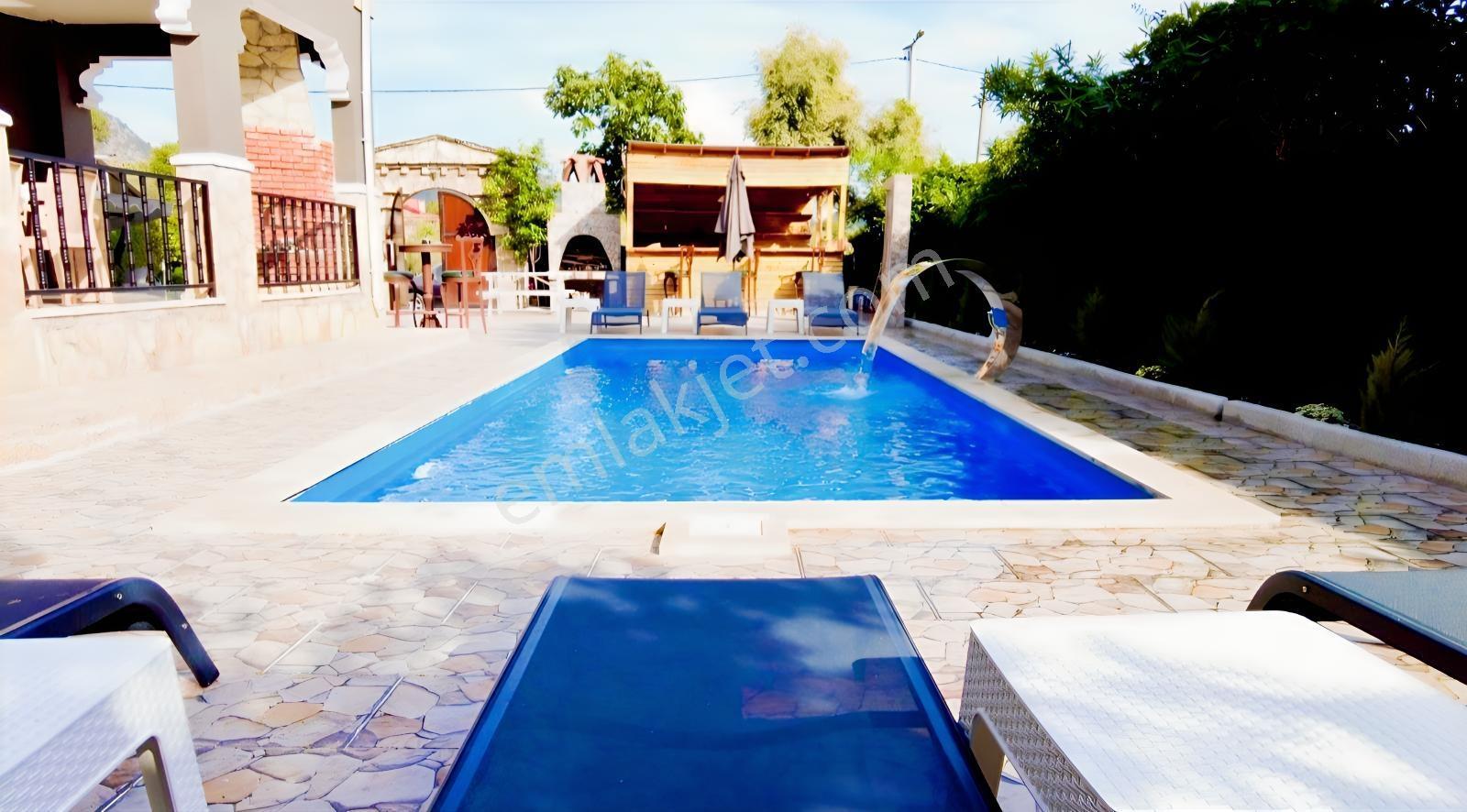 Yetkili Ofis-göcek'te 516 M2'de Villa, 4 Daire Veya Butik Otel - Görsel 2