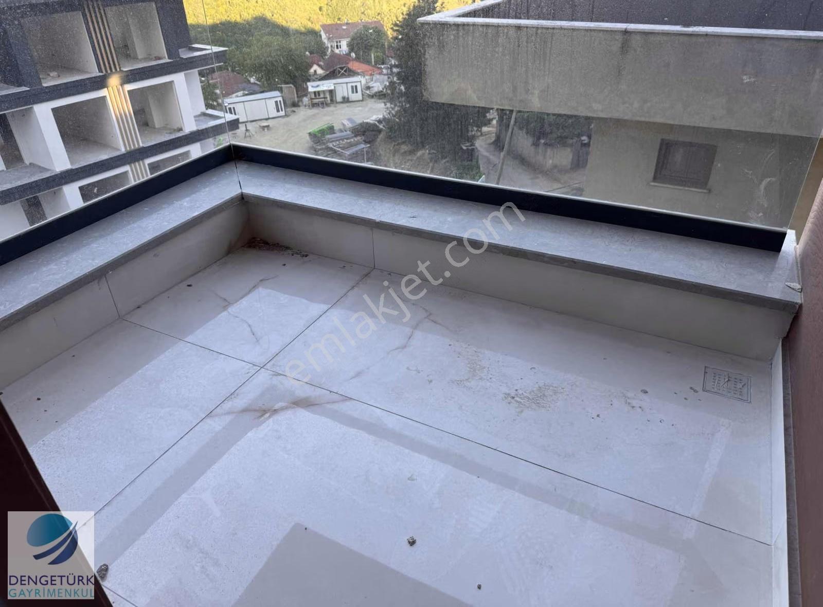 Çengelköy Bahçelievler 4+2 Kiralık Dublex Daire - Görsel 12