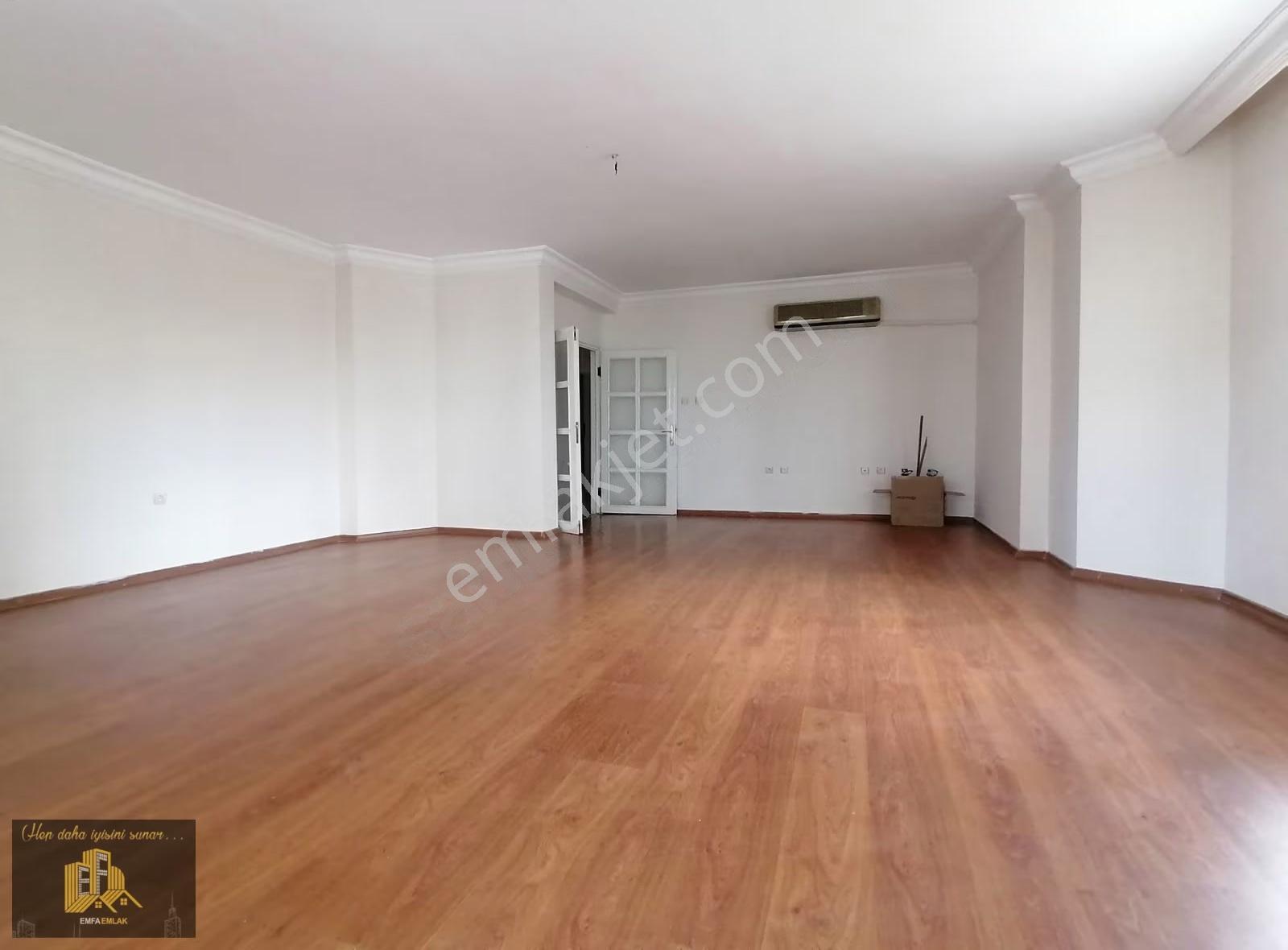 Emfadan Güzelyalı Mahallesi Palmiye Sitesinde D.gazlı 4+1 Daire - Görsel 20