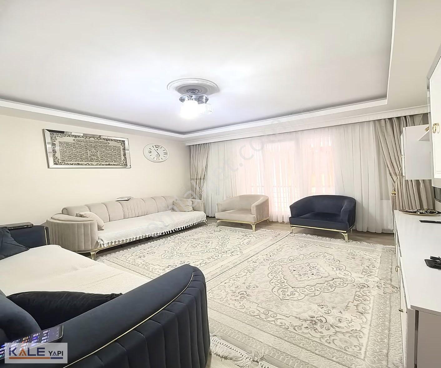 Kale Yapıdan Esenyurt Nikah Sarayı Karşısında 2+1 Balkonlu Giriş - Görsel 14