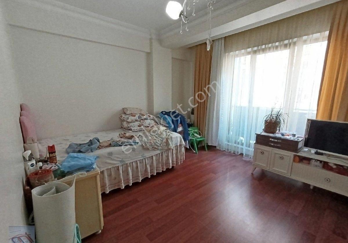 Gültepe'de 3+1 Ebeveyn Banyolu Ön Cephe Daire - Görsel 5