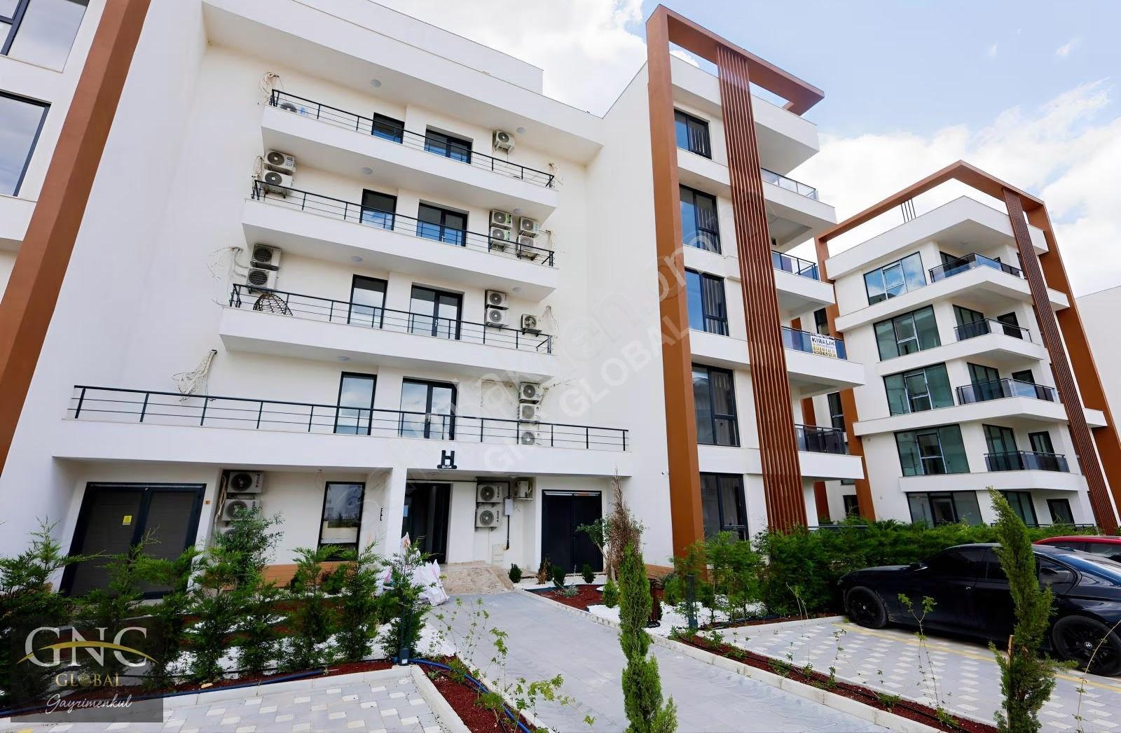 Green Life Sitesinde Sıfır Kiralık Havuz Cepheli 1+1 Daire - Görsel 26