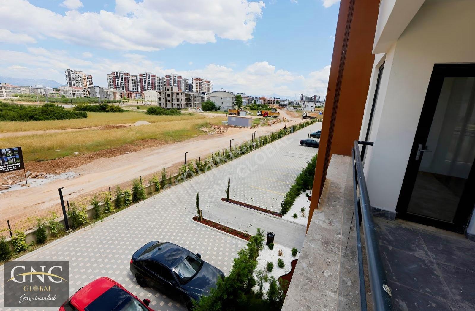 Green Life Sitesinde Sıfır Kiralık Havuz Cepheli 1+1 Daire - Görsel 35