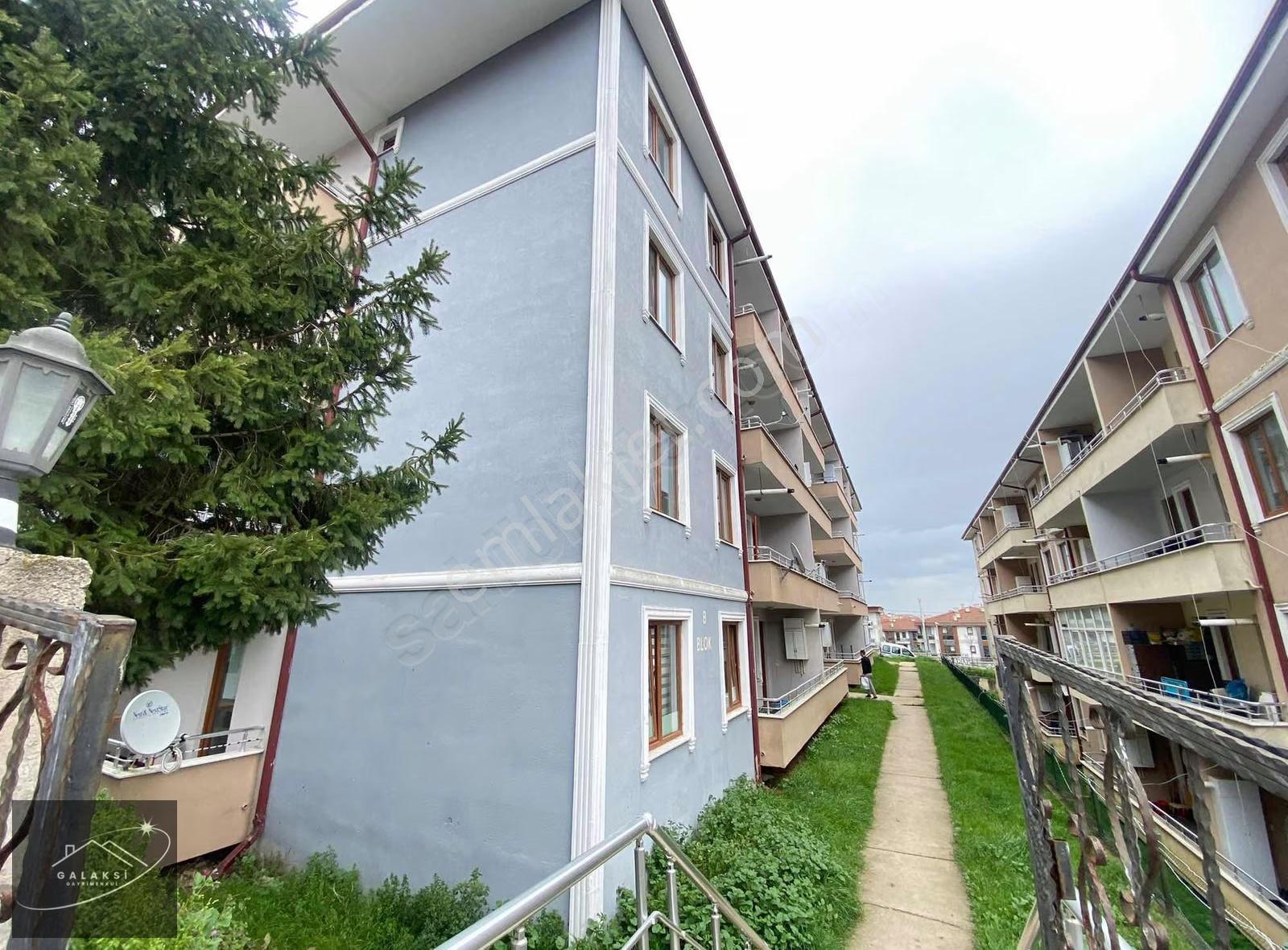 Kemalpaşa'da Arteria Avm Yakını Site İçi Geniş 2+1 Kiralık Daire