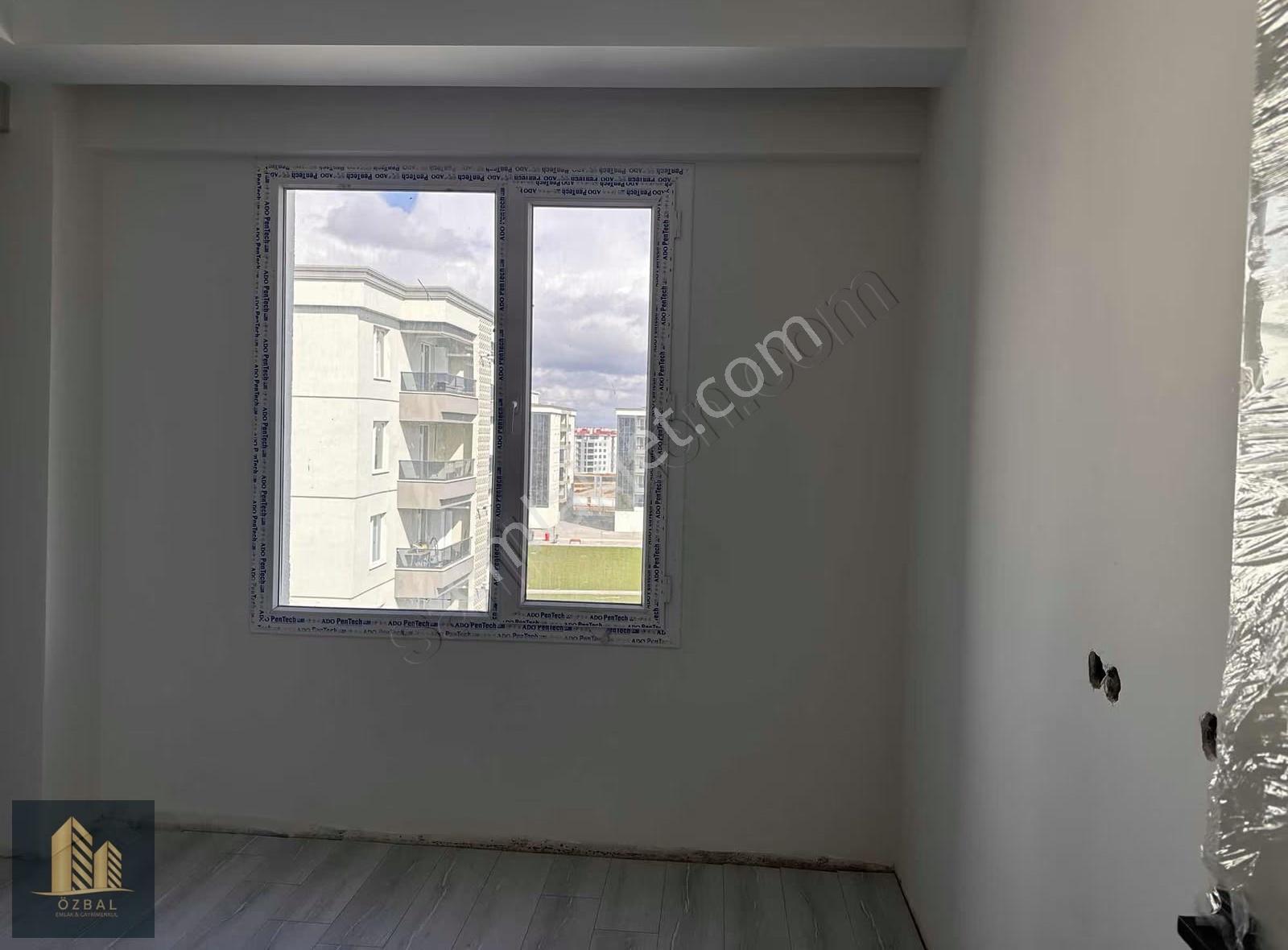 Özbal Emlak Stadyum Civarı Özay 2. Etapta Kiralık Sıfır Daire - Görsel 15
