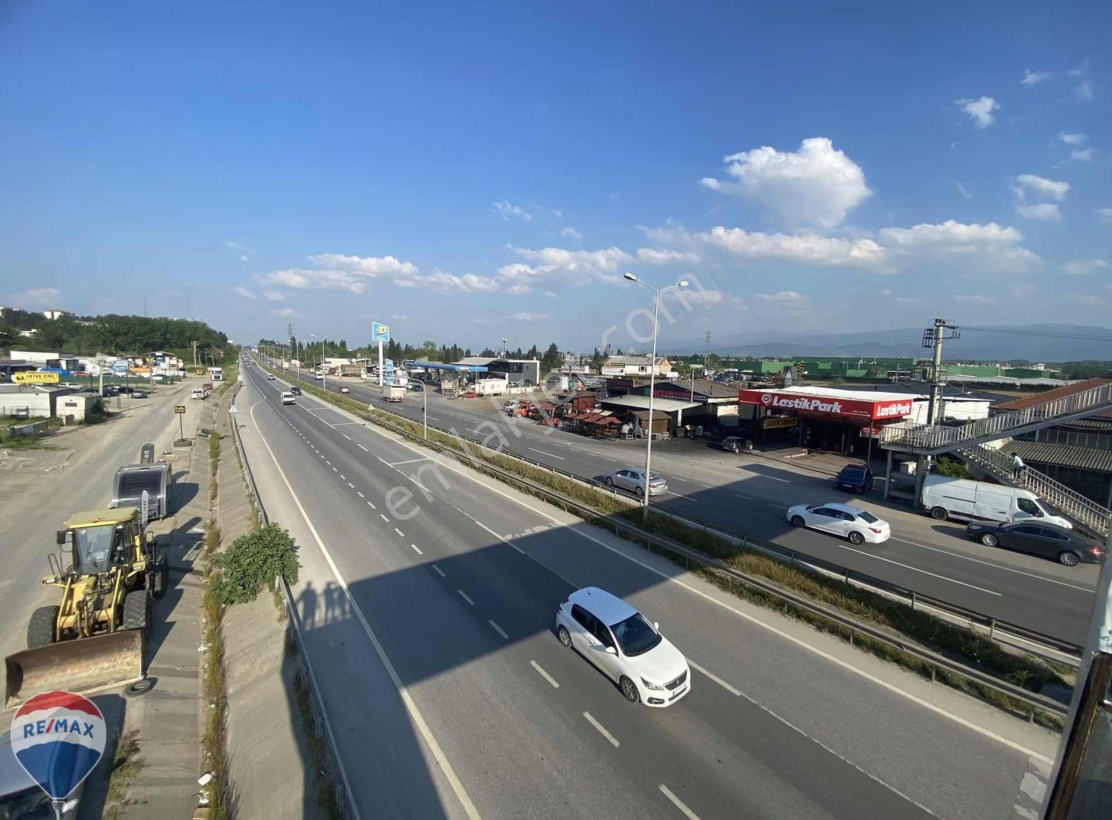 Remax Maviden D100 İstanbul-ank.yoluna 29 M Cephe Ticari İmarlı - Görsel 17