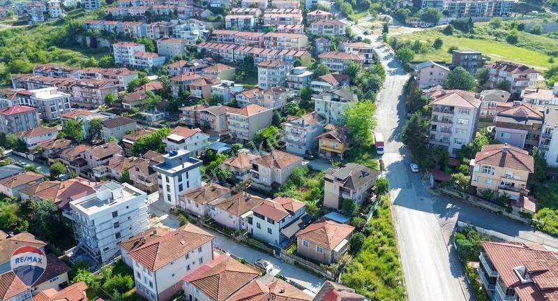 Remax Rıdvan Gedik Serdivan Tekel Evleri Bahçeli 2+1müstakil Ev - Görsel 8