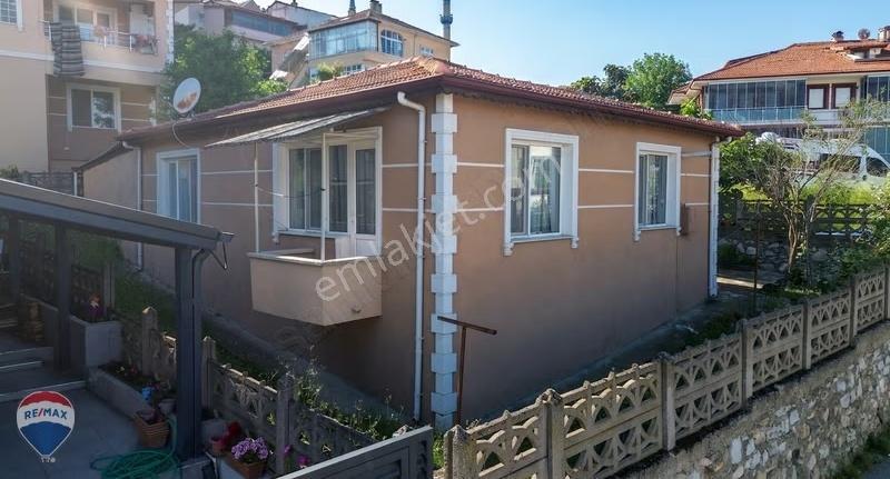Remax Rıdvan Gedik Serdivan Tekel Evleri Bahçeli 2+1müstakil Ev - Görsel 13