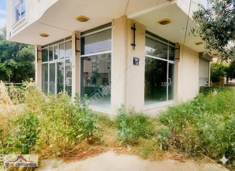 Realden Kasımpaşada Okullar Bölgesinde 100 M2 Dükkan - Görsel 8