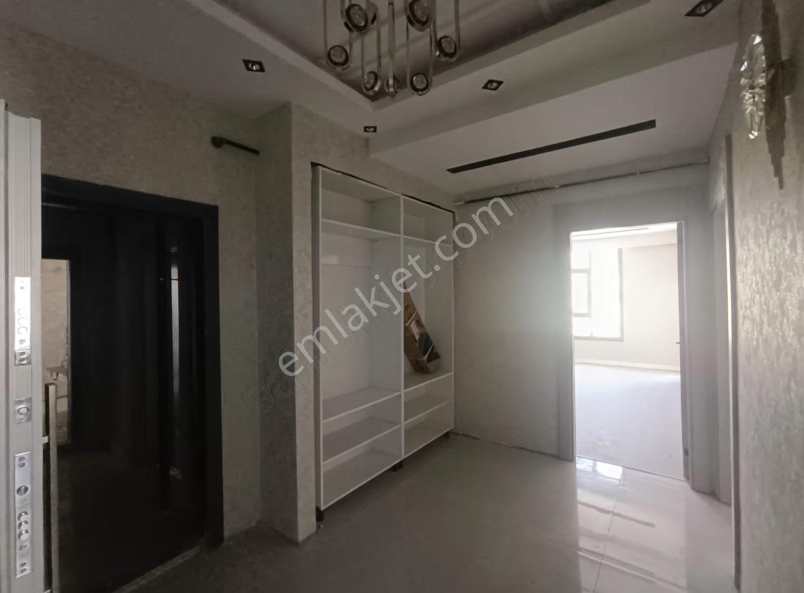 Satılık Lüks 2+1 Arakat Sıfır Full Daire. - Görsel 12