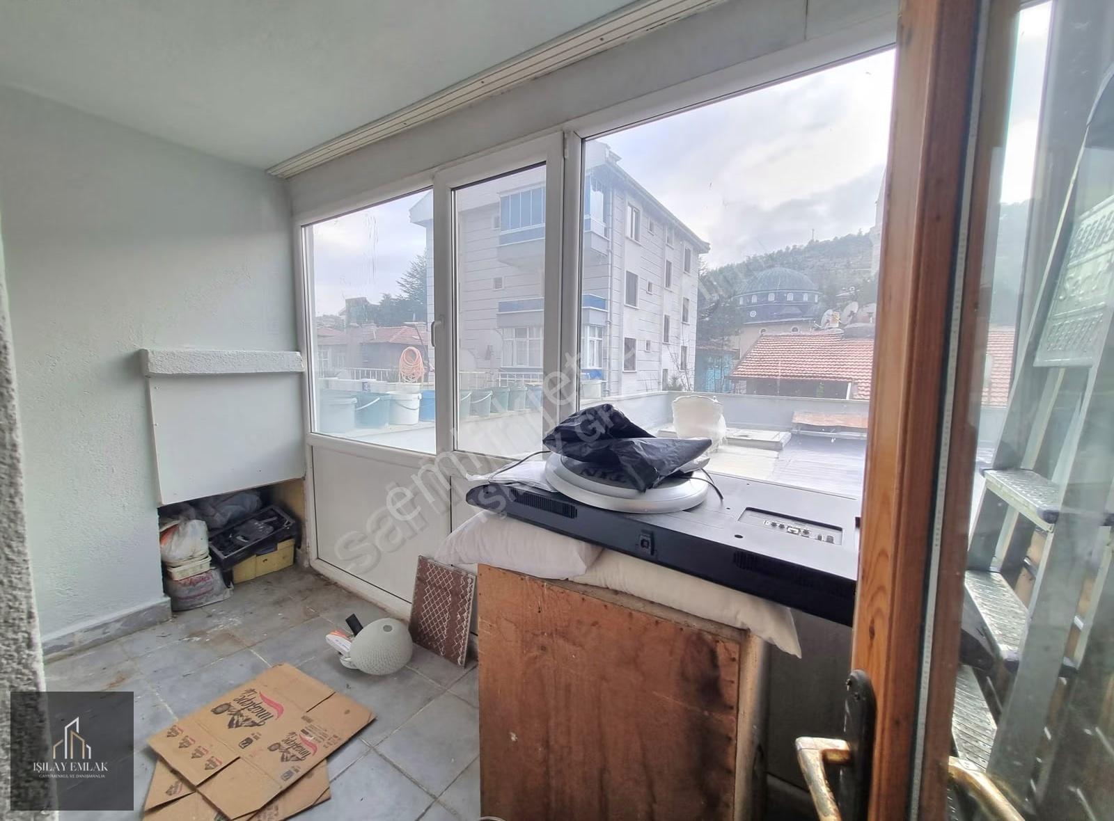 Afyon Kurtuluş Caddesi Üzeri Satılık Temiz Daire - Görsel 16
