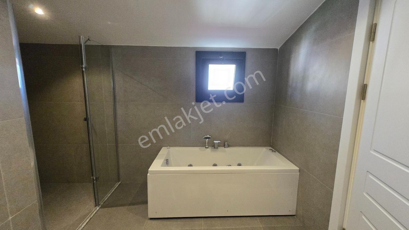 Marmaris Armutalan'da Satılık Bahçeli 4+1 Müstakil Harika Villa - Görsel 8