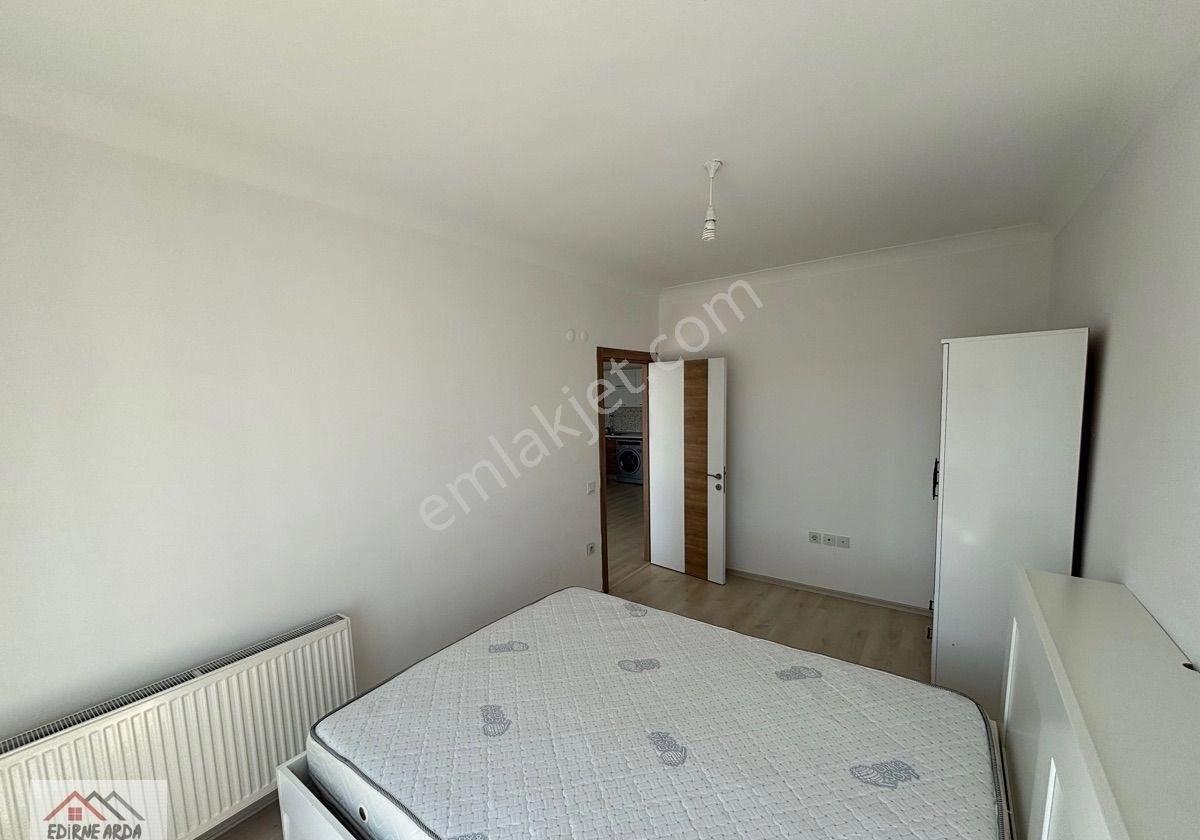 Arda Emlak Ofisinden Libra Teras Evlerinde Ara Kat Balkonlu Eşyalı Daire - Görsel 14