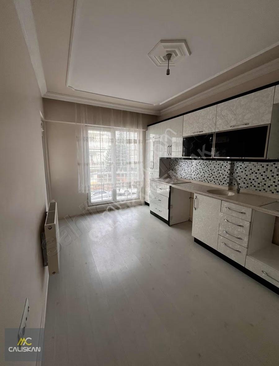 Mahmutpaşa Mah. Kiralık 3+1 Daire Jandarma Komutanlığına Yakın - Görsel 11