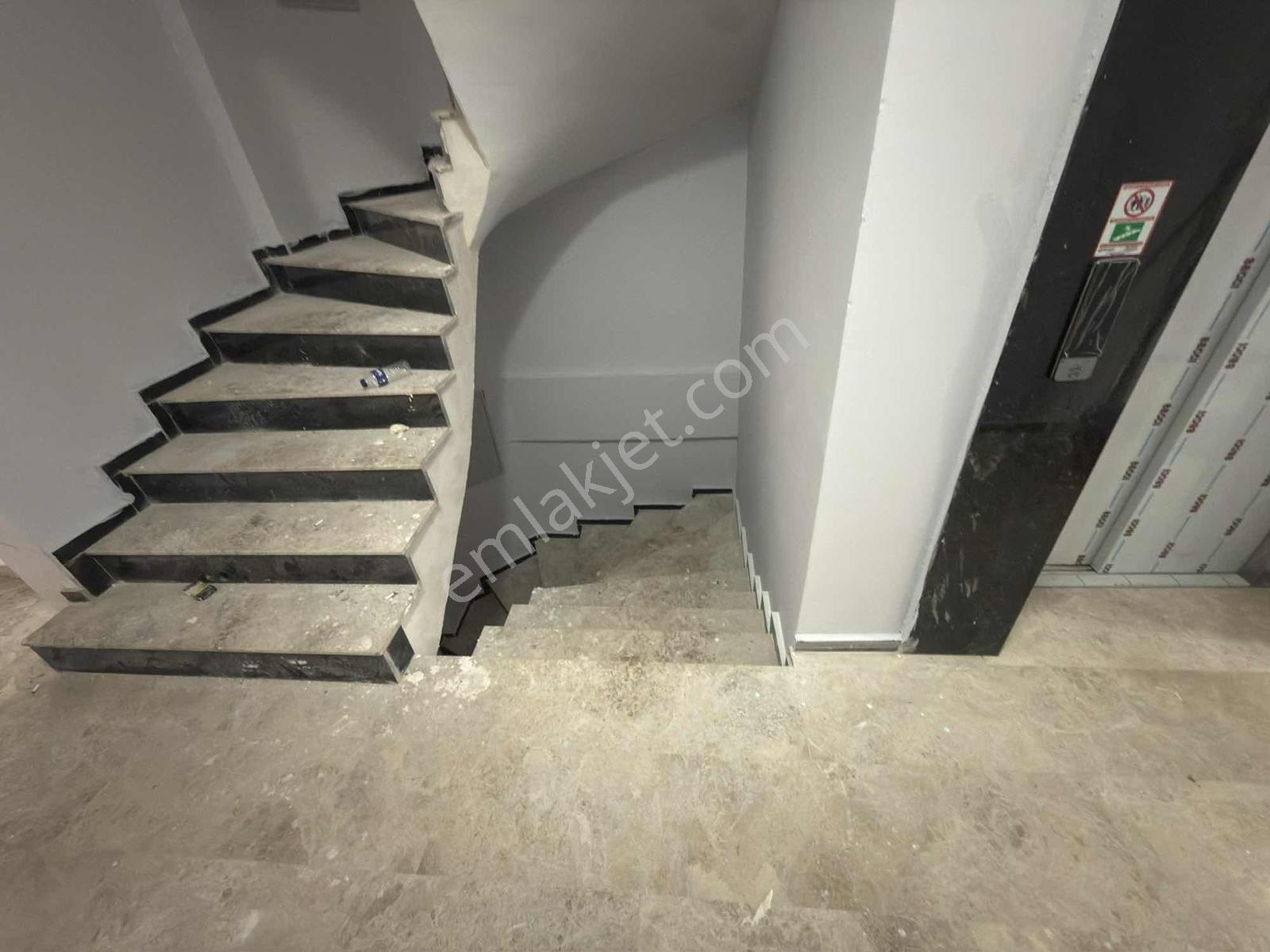 Nef'e Yürüme Mesafesinde Soma Caddesi Üzeri Satılık 1+1 Daire - Görsel 26