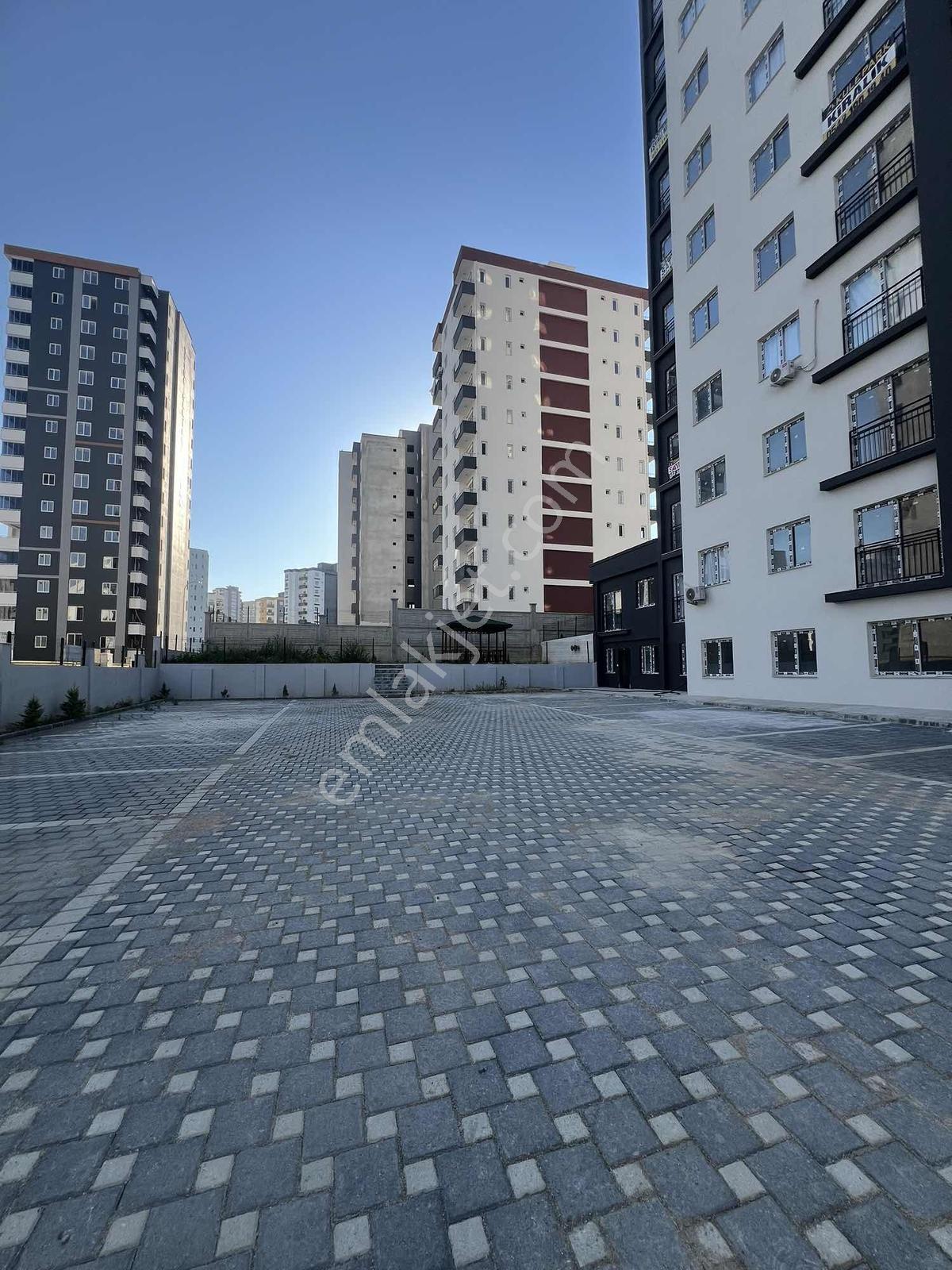 Kulepark~farkıyla~çok~geniş~40~m2net~oturumlu~1+1~eşyalı~satılık - Görsel 10