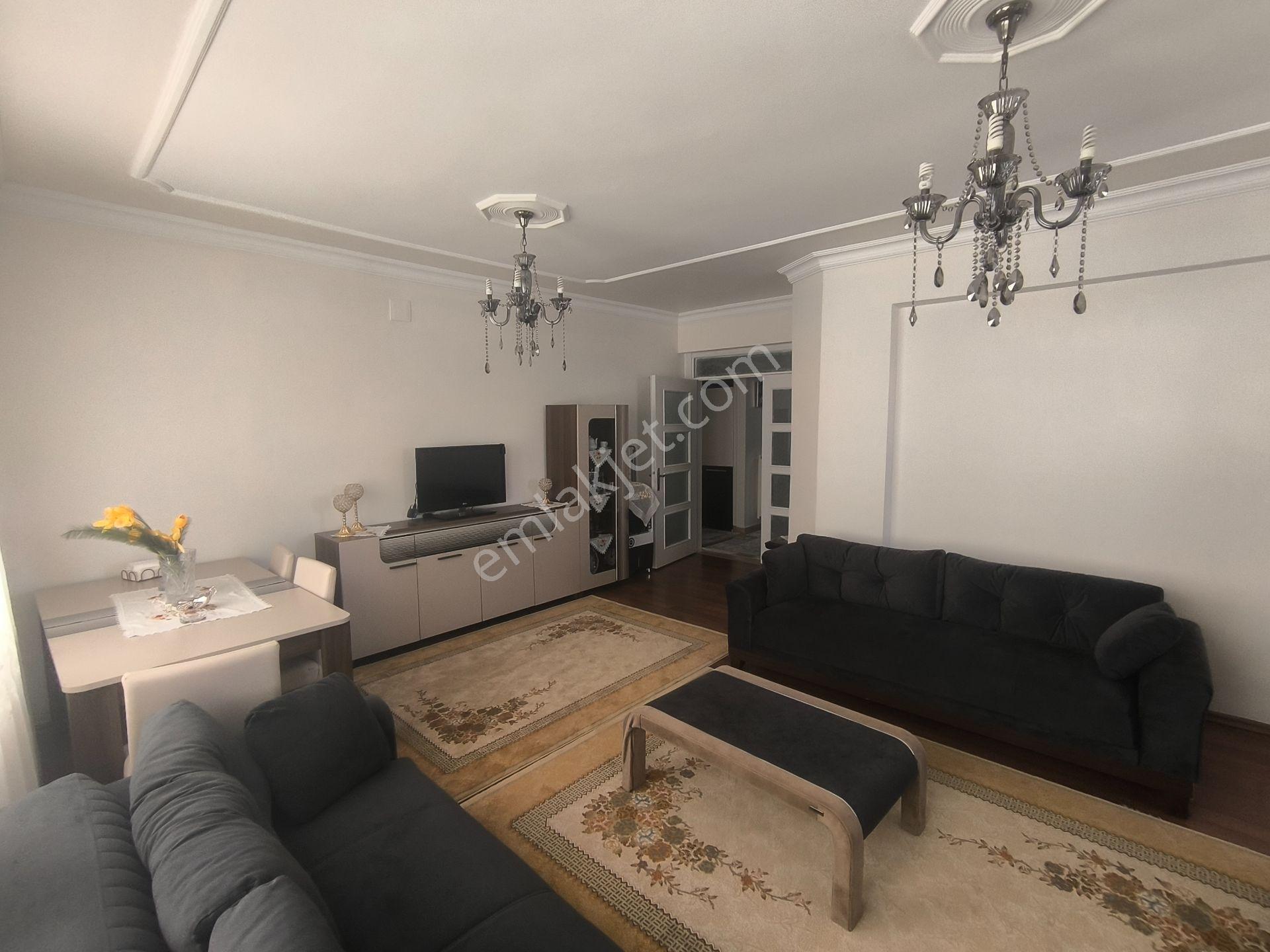 Adıyaman Cumhuriyette 3. Ç. Yolu Üzeri Satılık 4+1 Ferah Daire - Görsel 2