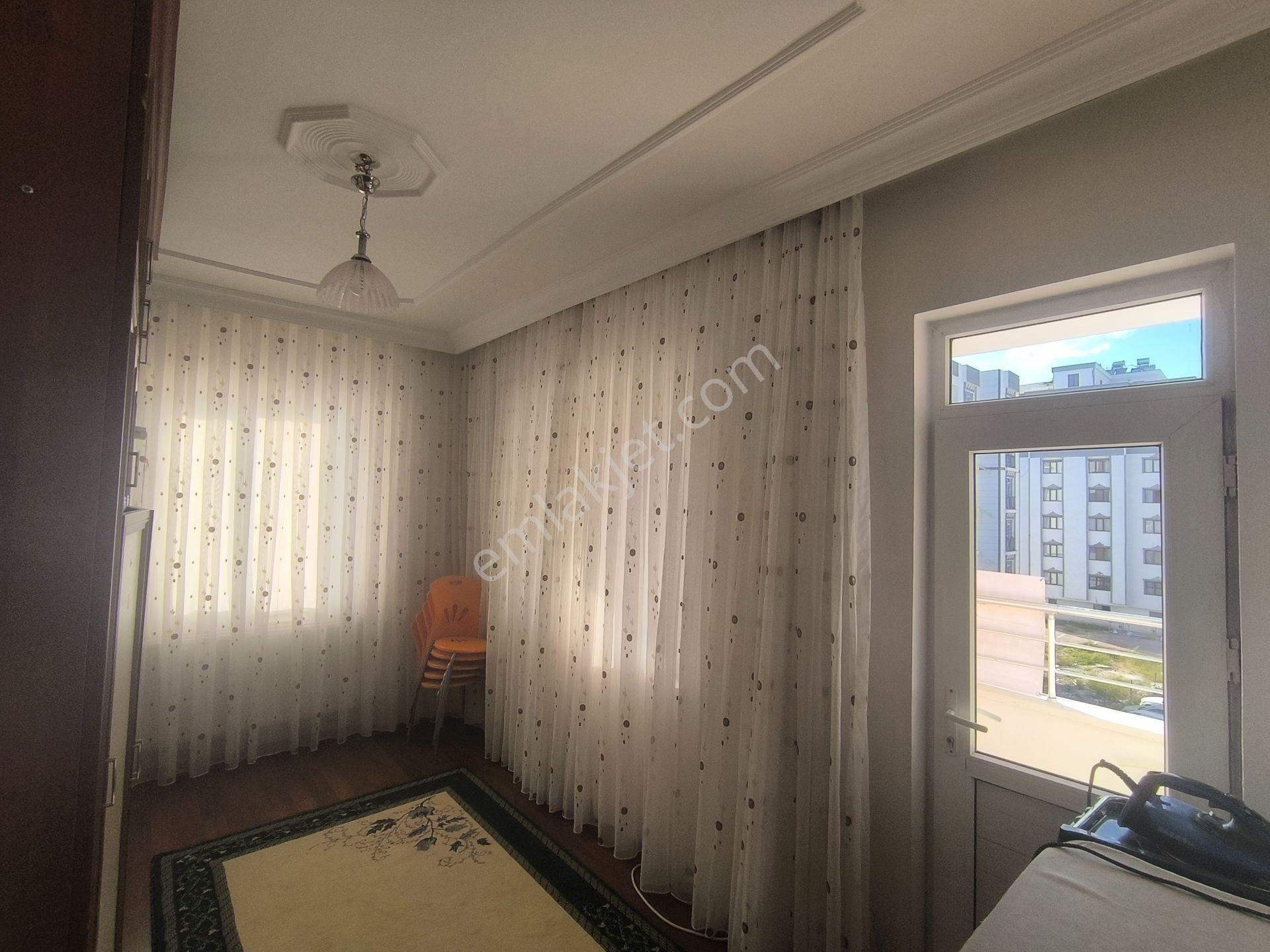 Adıyaman Cumhuriyette 3. Ç. Yolu Üzeri Satılık 4+1 Ferah Daire - Görsel 8