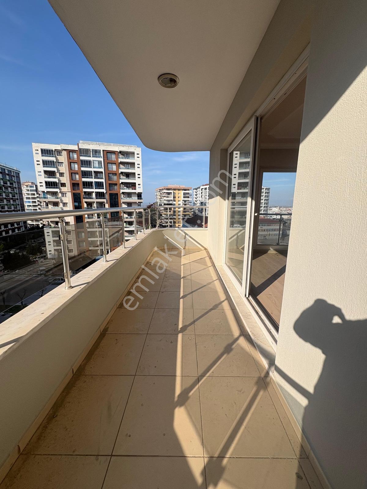 Grandmedikal Hastanesi Civarı Site İçi 3+1 Otoparklı Boş Arakat - Görsel 18