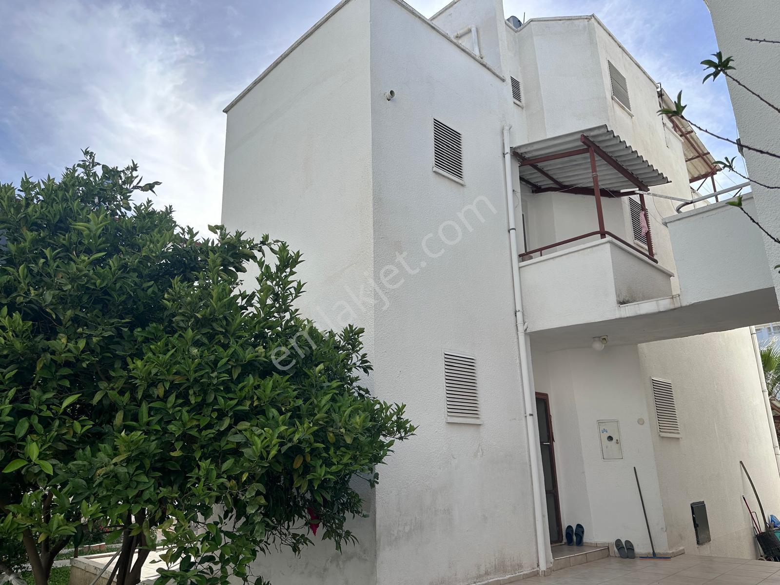 Anamur'da Eşyalı Yazlık Denize 500 Metre 3 Katlı - Görsel 12