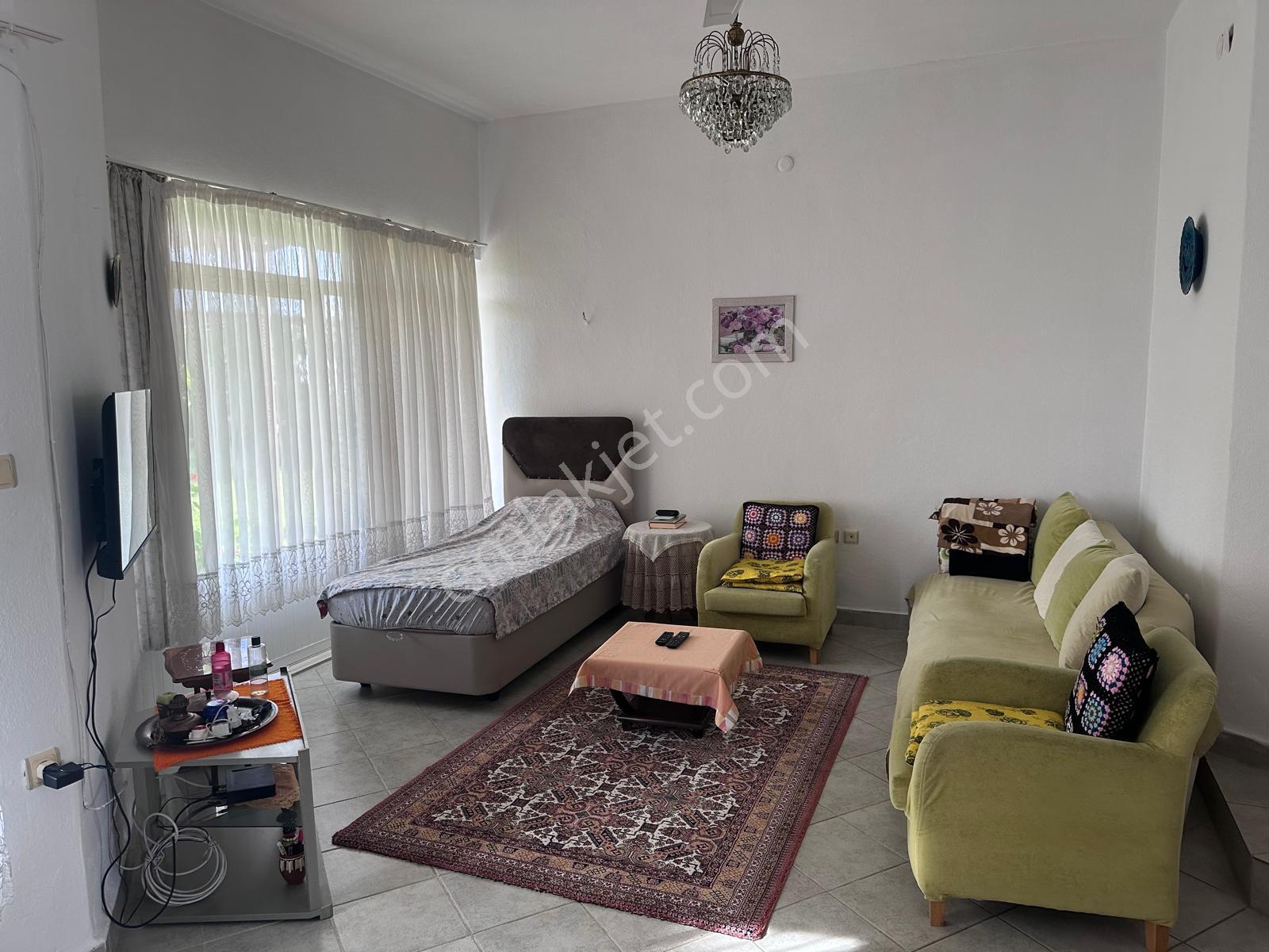 Anamur'da Eşyalı Yazlık Denize 500 Metre 3 Katlı - Görsel 19