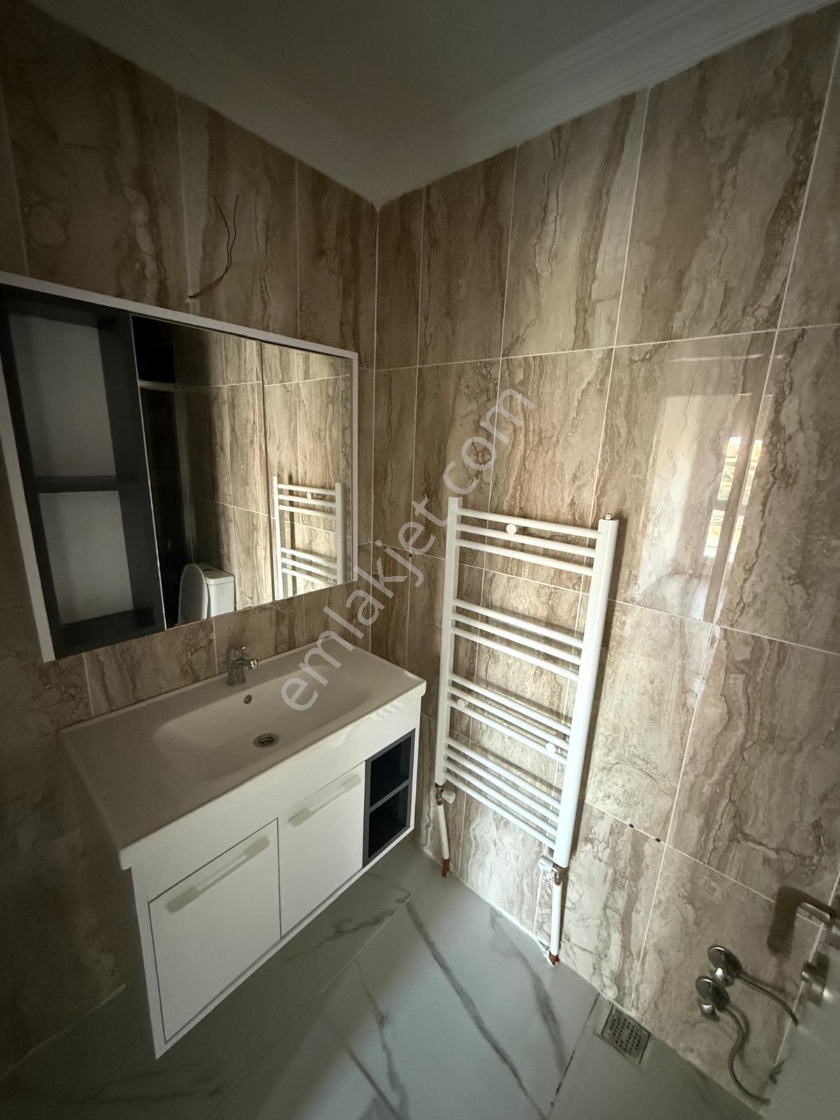 Ege Emlak'tan Yeni Mahalle De Ara Kat 3+1 Kiralık Daire - Görsel 10