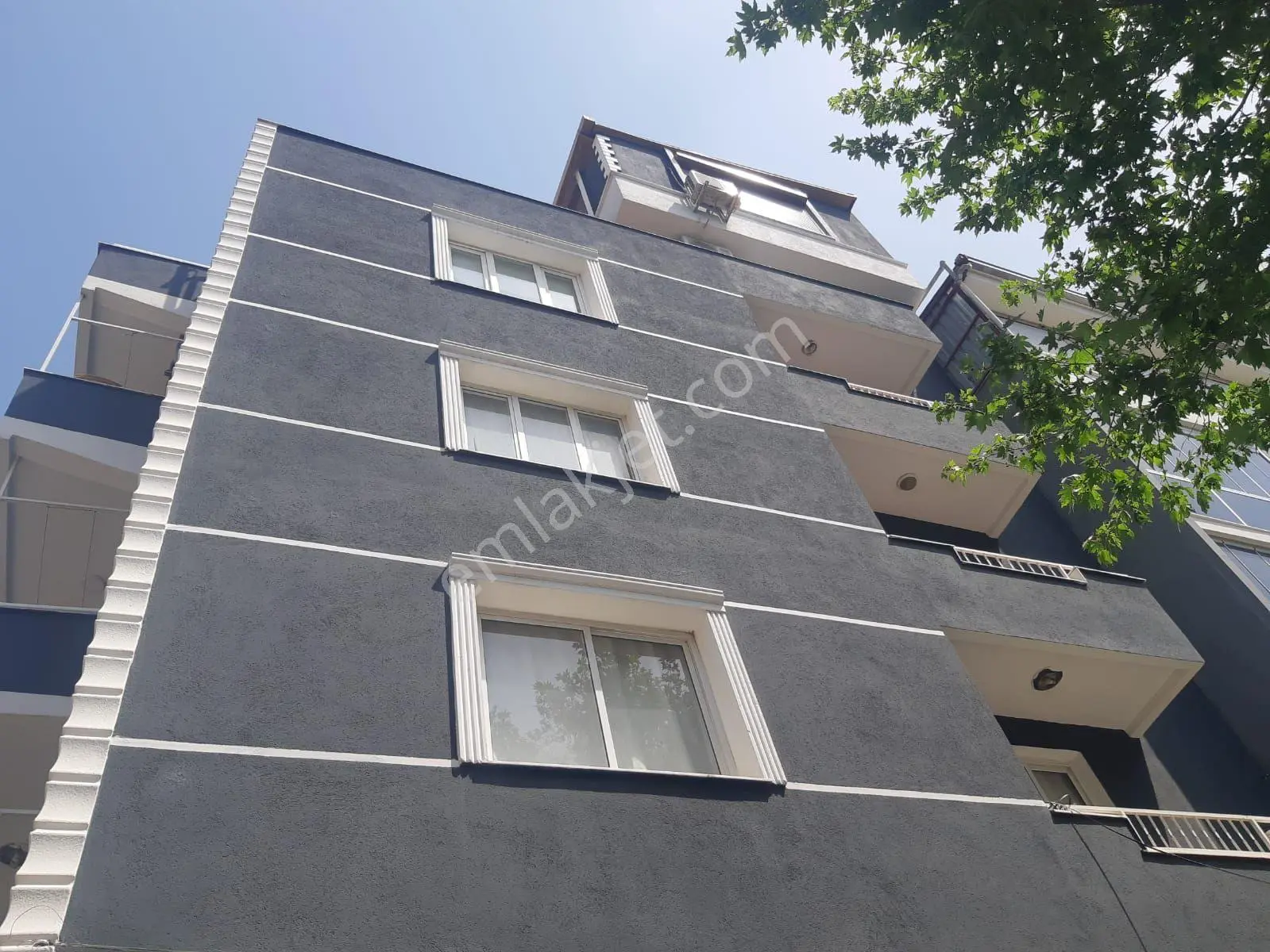 Bornova Doğanlar'da Kiralık 4+1 Doğalgazlı, Dubleks Daire - Görsel 3