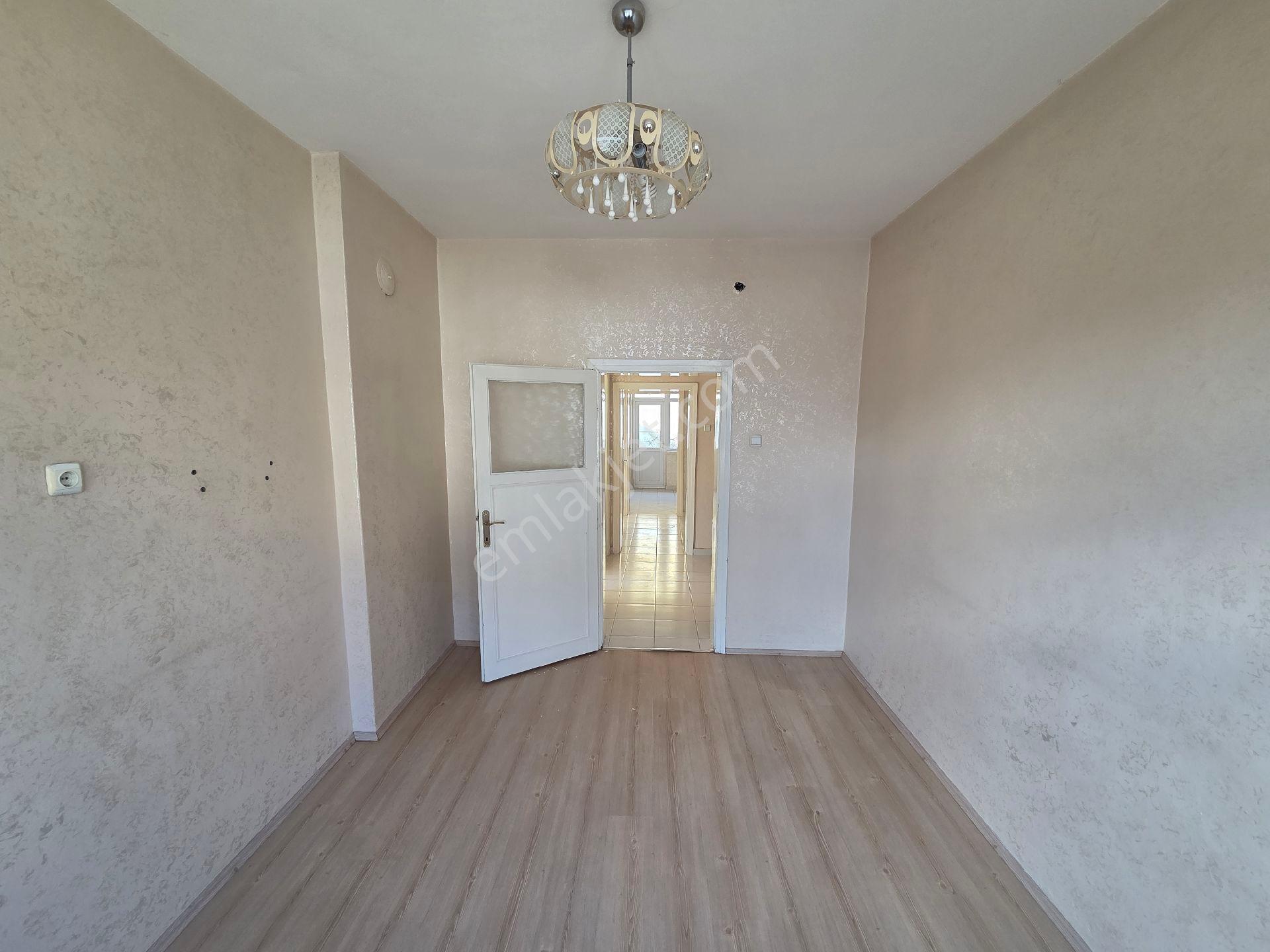 Depozito Yok! Olgunlar Camii Altı Kiralık Daire - Görsel 11