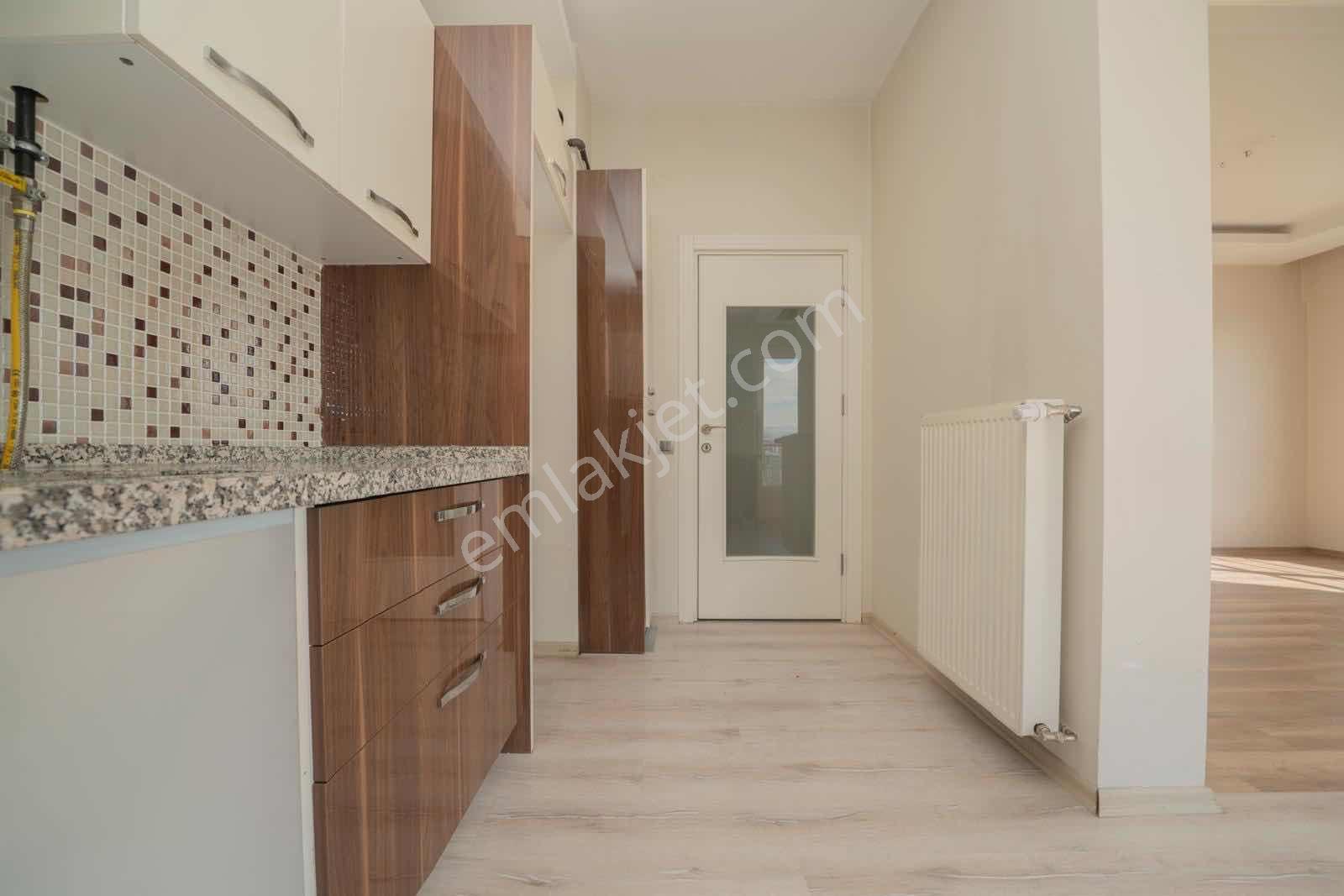 Konal/ Bölgenin En Prestijli Sitesinde 3+1 Köşe Daire Satılık - Görsel 10