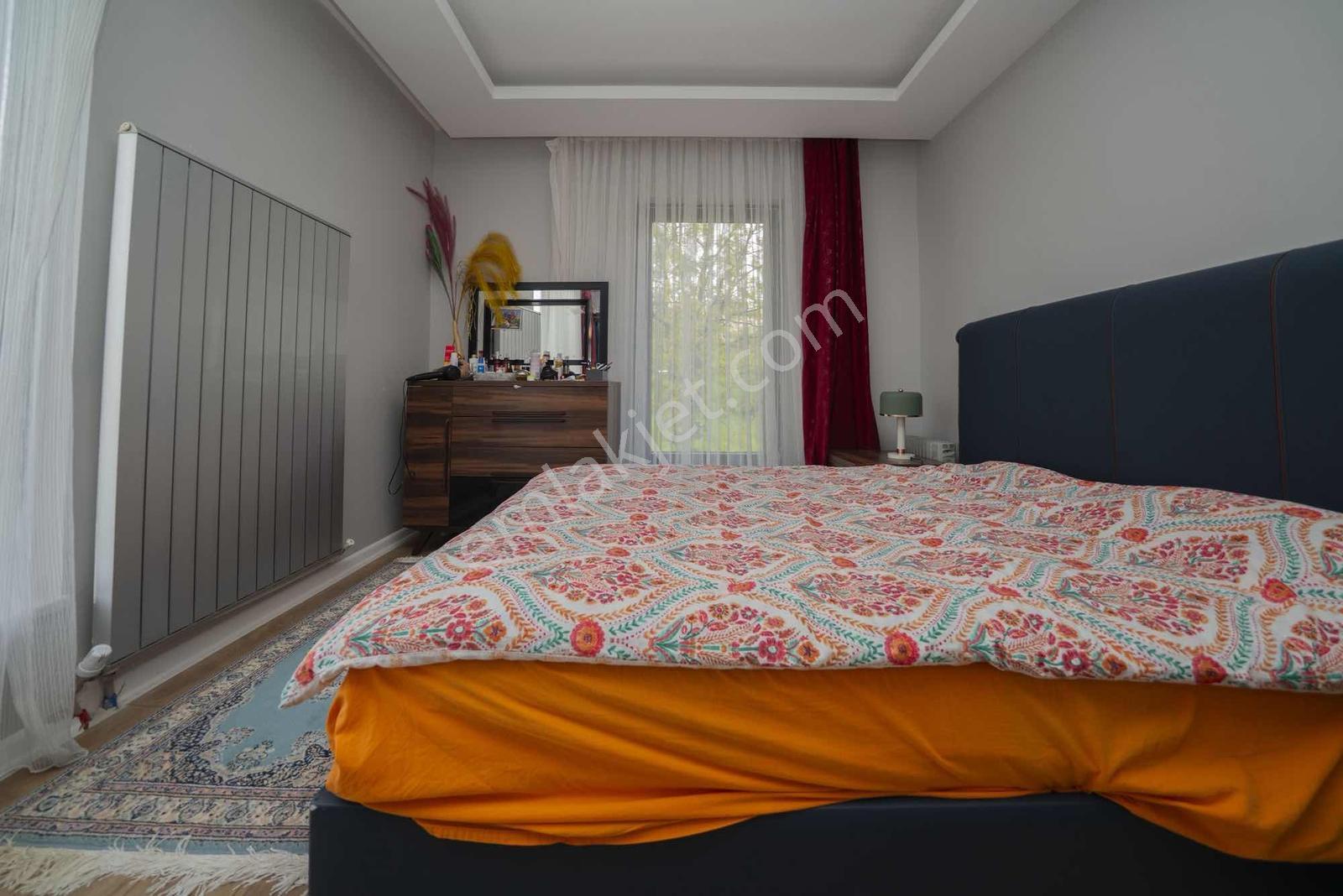 Konal / Sakarçiftliğinde Fırsat 2 Katlı Villa - Görsel 35