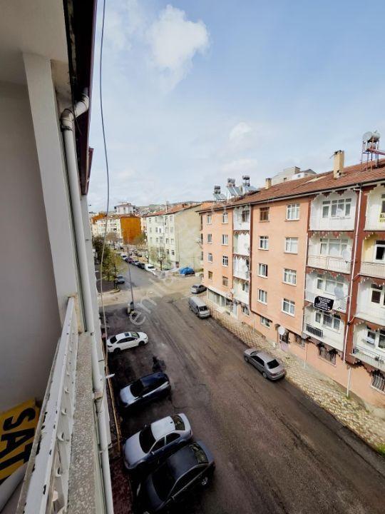 Üniversiteye Yürüme Mesafesinde - Cadde Üzeri 3+1 Fırsat Daire - Görsel 14