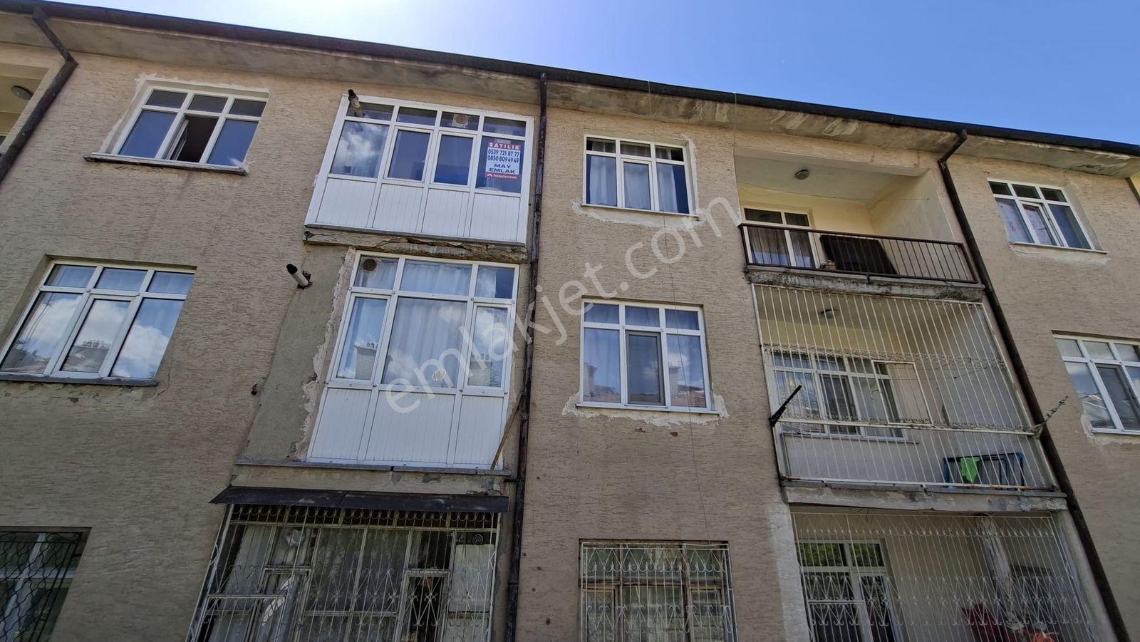 Cumhuriyet Mah. 3. Kat Bireysel Kombili 3+1 Satılık Daire - Görsel 14