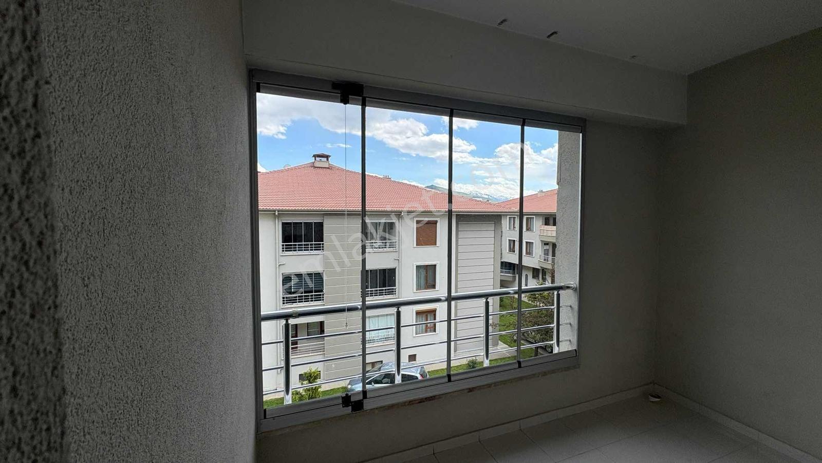 Tuncaygül'den Satılık Ferah 3+1 Daire | Orka Sitesi - Görsel 6