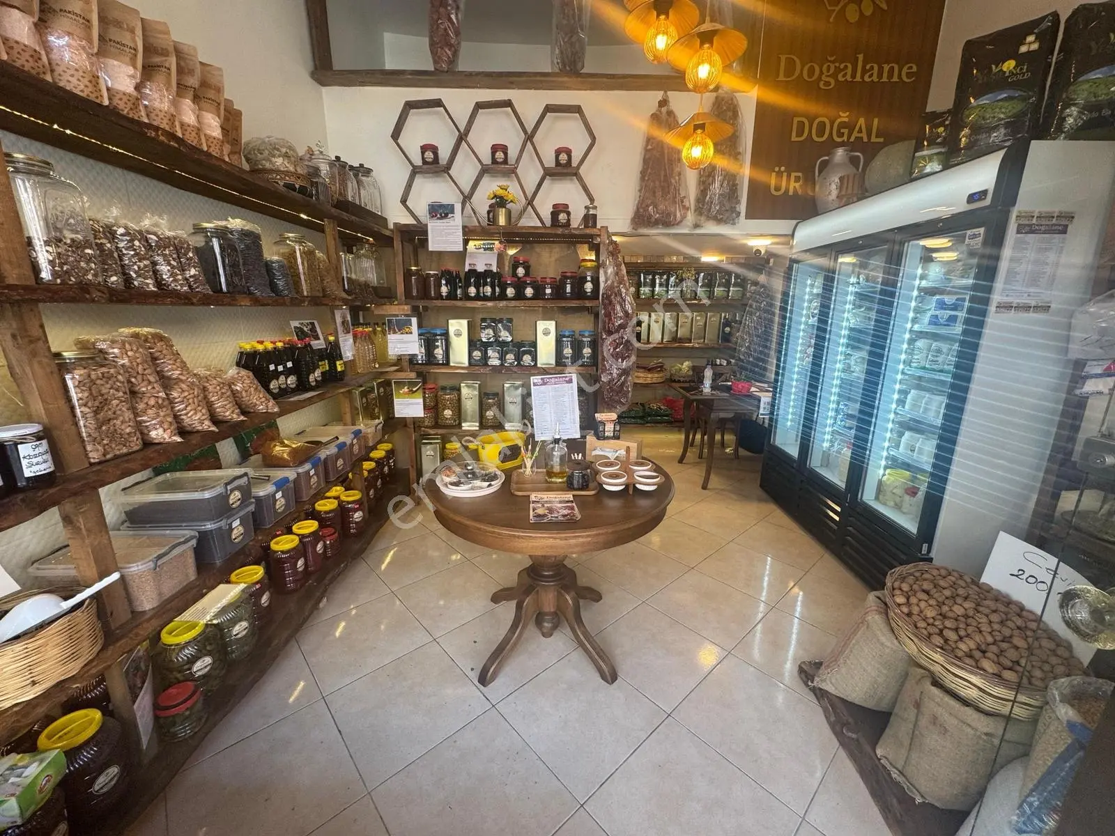 Yiğithan Gayrimenkul Dn Merkezi Lokasyonda Devren Kiralık İşyeri